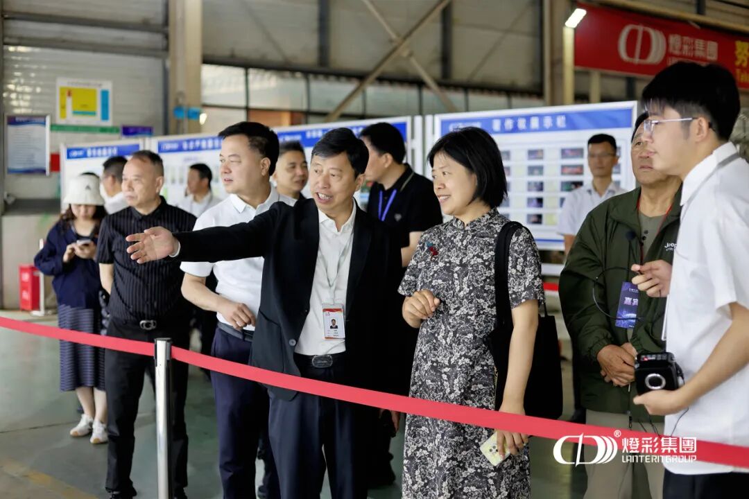 中国民协莅临灯彩集团调研指导 共推彩灯非遗传承与产业高质量发展
